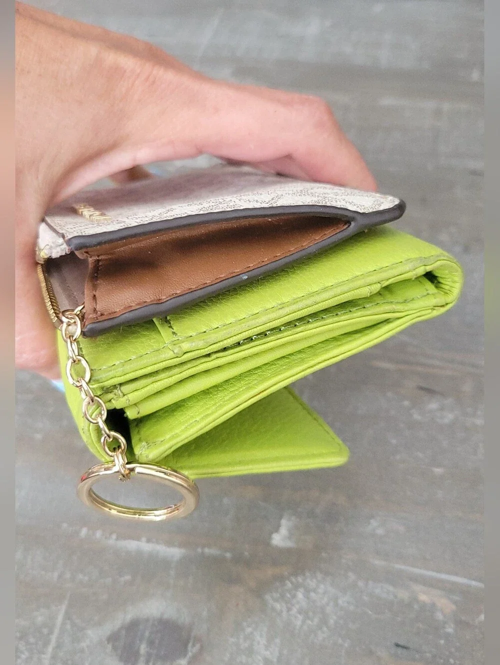 Michael Kors White Logo Card Holder & Lime Green Leather Wallet Set* Flawed*